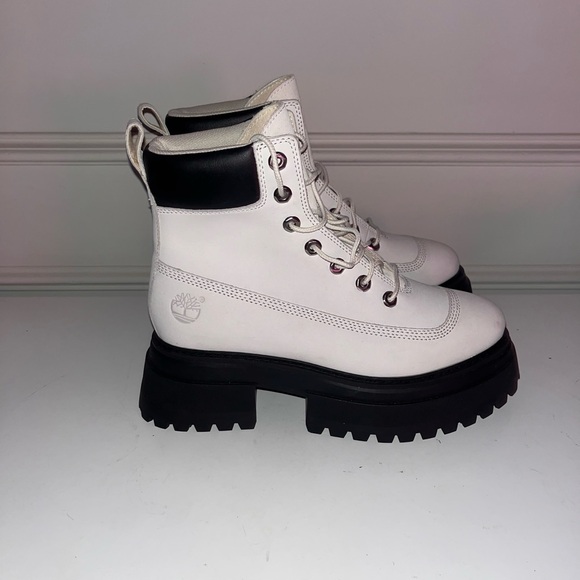 Timberland Sky 6 Inch Lace Up Platform Boot - Picture 8 of 10